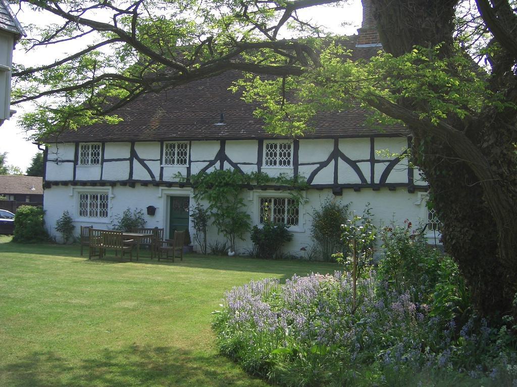 Strawberry Cottage B&B Hedge End Luaran gambar