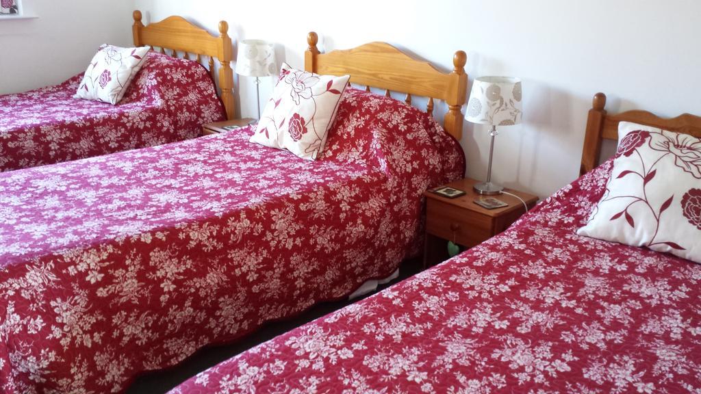 Strawberry Cottage B&B Hedge End Bilik gambar