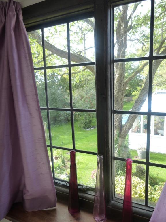 Strawberry Cottage B&B Hedge End Bilik gambar