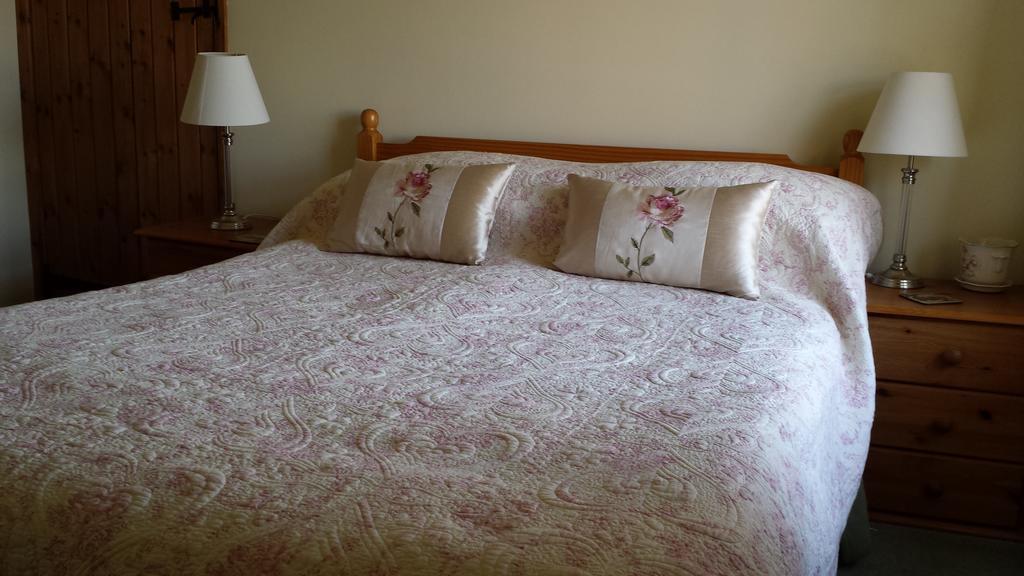 Strawberry Cottage B&B Hedge End Bilik gambar