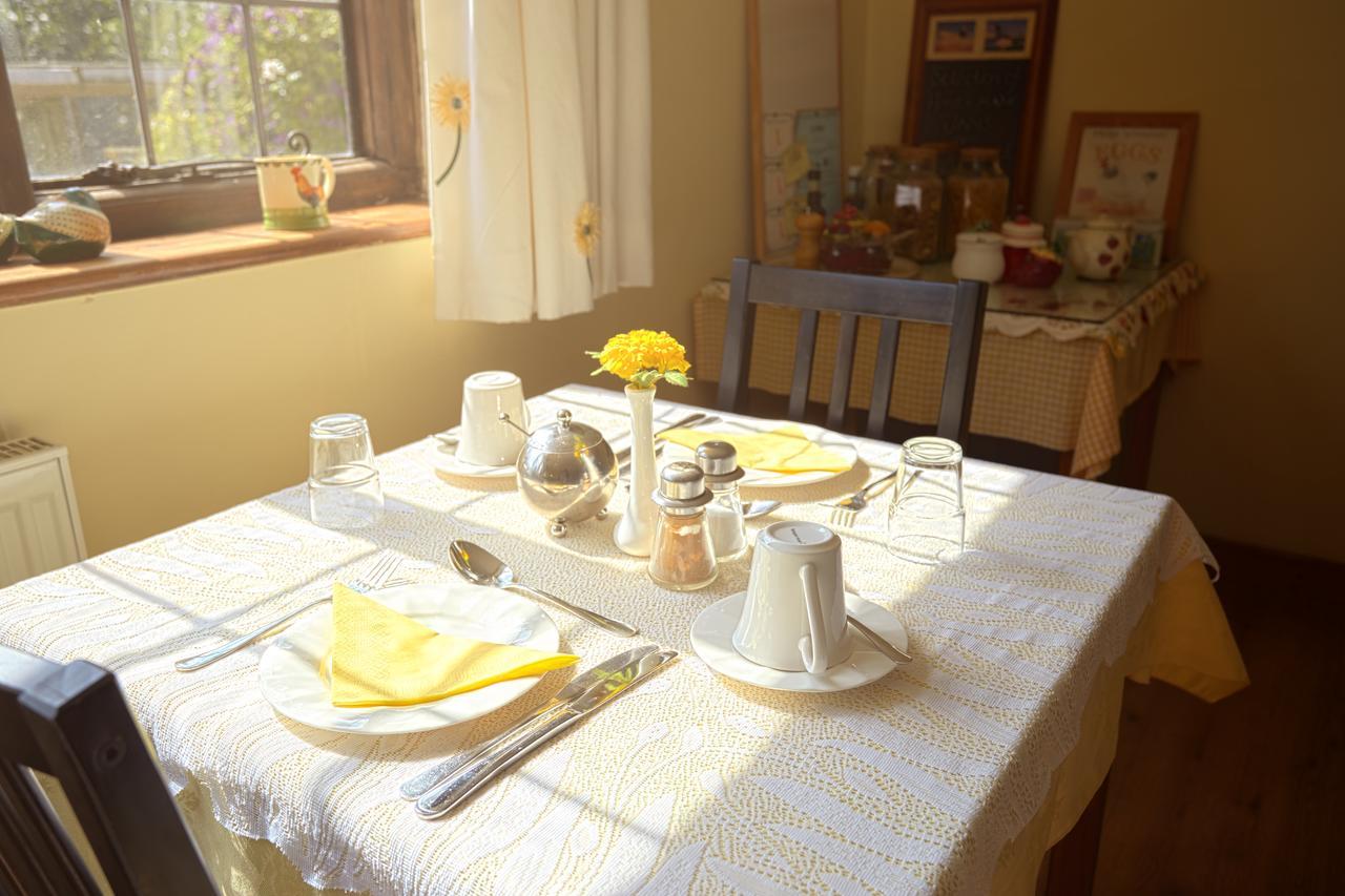 Strawberry Cottage B&B Hedge End Luaran gambar